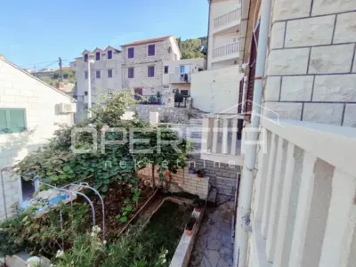 Kuća 182 m², Pučišća na Braču, blizu centra - 4