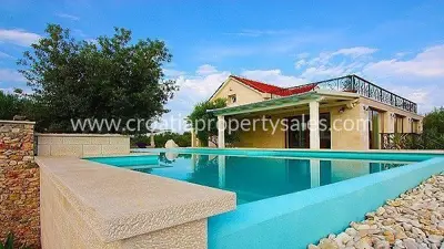 Villa 189 m², Insel Brač - Meerblick - 1