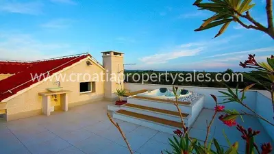 Villa 189 m², Insel Brač - Meerblick - 2