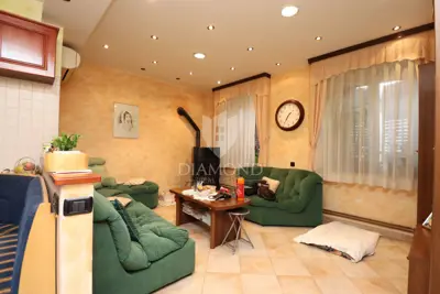 House 260 m², Kanfanar - authentic stone house - 5