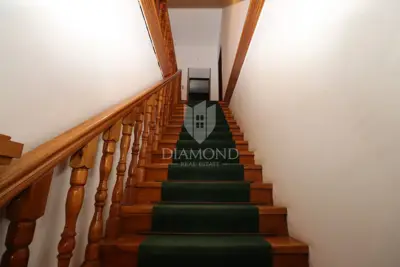 House 260 m², Kanfanar - authentic stone house - 10