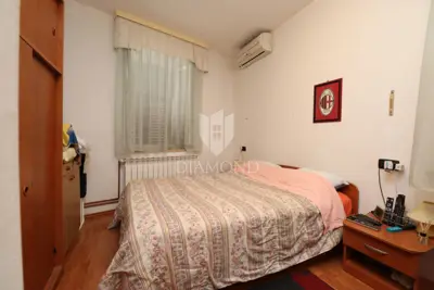 House 260 m², Kanfanar - authentic stone house - 8