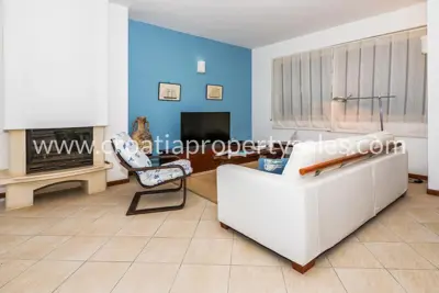 Haus, Brač, 192 m², 1 970 000 € - 9