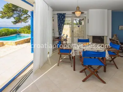 Haus, Brač, 192 m², 1 970 000 € - 4