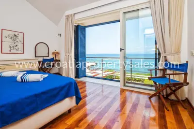 Haus, Brač, 192 m², 1 970 000 € - 13