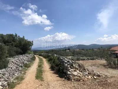 Šolta, Grohote, zemljište cca. 1500 m² - 2