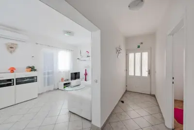 Vila 200 m² u Žminju, bazen i jacuzzi - 22