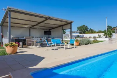 Vila 200 m² u Žminju, bazen i jacuzzi - 11