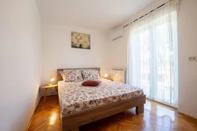 Imanje u Pićanu, bazen i potpuna privatnost - 12