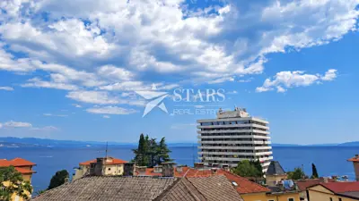 82 m² Wohnung, Opatija - Centar, 100 m vom Meer