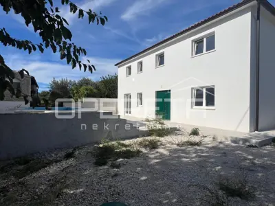 House for sale in Kanfanar, 135 m²