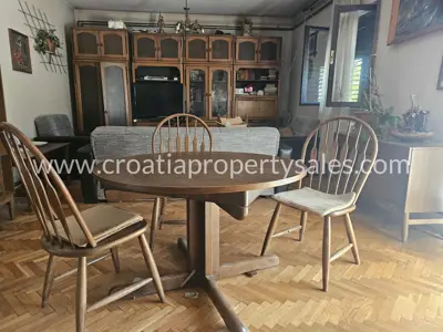House 320 m², island Hvar - quiet location and yard - 14