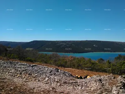 Građevinsko zemljište 893 m², Trget, pogled na more