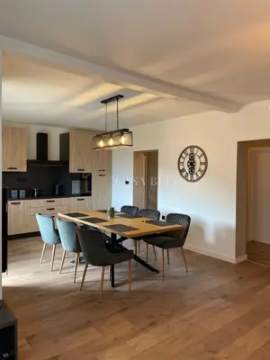 Škurinje – prostran dvosoban stan 75 m², balkon i natkrivena terasa - 7