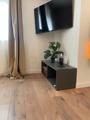 Škurinje – prostran dvosoban stan 75 m², balkon i natkrivena terasa - 10