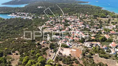 Baugrundstück 835 m², Molat, 600 m vom Meer
