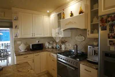 Kuća 493 m², Labin okolica - pogled na more - 11