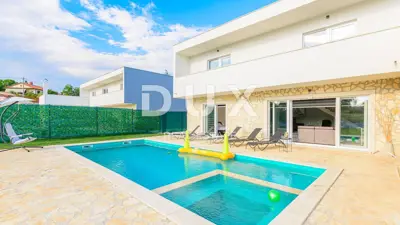 Haus 243 m², Juršići - Pool und Jacuzzi - 4