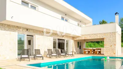 Haus 243 m², Juršići - Pool und Jacuzzi - 10