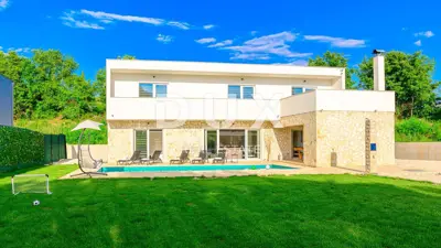 Haus 243 m², Juršići - Pool und Jacuzzi - 2