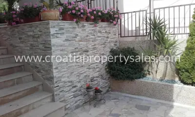 Kuća 335 m², Omiš - blizu mora i plaža - 4