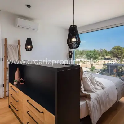 Villa 350 m², Dubrava near Šibenik, privacy and peace - 10
