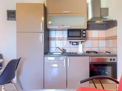 Umag, Umgebung! Wunderschönes Apartmenthaus mit Pool in Meeresnähe! - 4