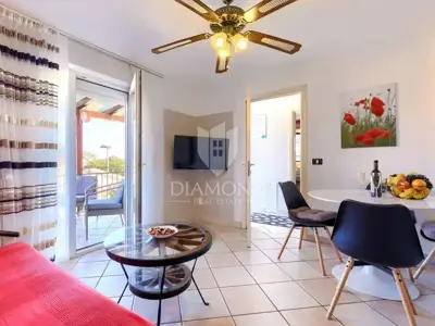 Umag, Umgebung! Wunderschönes Apartmenthaus mit Pool in Meeresnähe! - 9