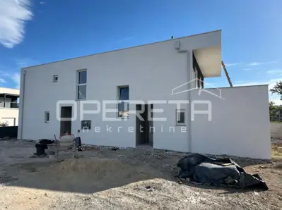 Penthouse 110 m², Sabunike near Nin, 3 rooms and terraces - 2