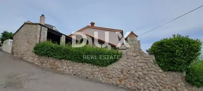 Haus 300 m², Crikvenica - 100 m vom Meer - 2