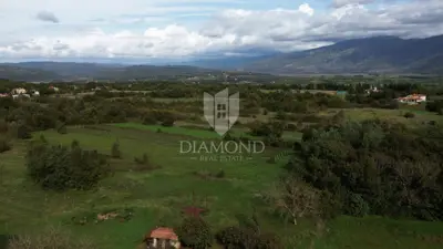 Building plot 1,303 m², Kršan - quiet location - 4