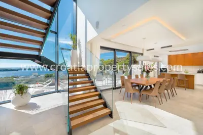 Haus, Hvar, 195 m², 5 000 000 € - 9
