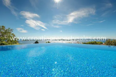 Kuća, Hvar, 195 m², 5 000 000 €