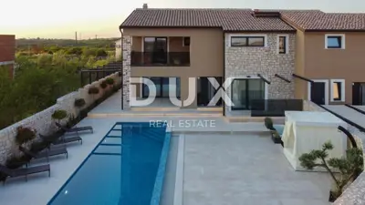House for sale in Nova Vas, 178,7 m² - 4