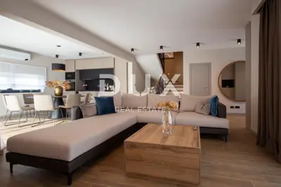 House for sale in Nova Vas, 178,7 m² - 14