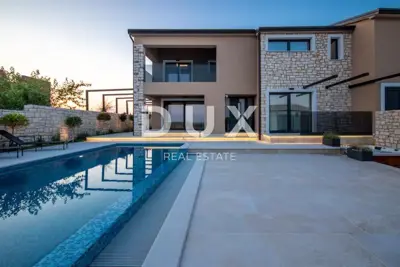 Dvojna vila 178,7 m², Nova Vas - infinity bazen i jacuzzi