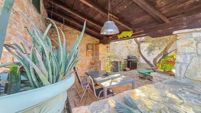 Haus 66 m², Svetvinčenat, Pool und Gartenanlage - 8