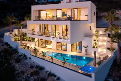 Villa 351 m², Čiovo - Meerblick und beheizter Pool