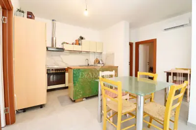 Apartment 127 m², Poreč - two apartments and yard 350 m² - 2