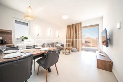 Gebäude 475 m², Vrsi - Pool und Sommerküche - 4