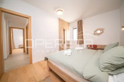 Gebäude 475 m², Vrsi - Pool und Sommerküche - 11