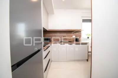 Gebäude 475 m², Vrsi - Pool und Sommerküche - 7