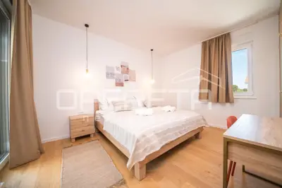 Gebäude 475 m², Vrsi - Pool und Sommerküche - 17