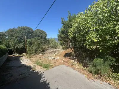 Baugrundstück 1.583 m², Bivio - 300 m vom Strand - 2