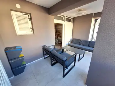 Apartman 100 m od mora i centra Malinske, dvije spavaće sobe - 19