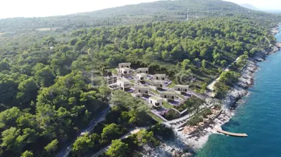 Hvar, Sućuraj, Gebäude. Land mit einer gültigen Genehmigung
