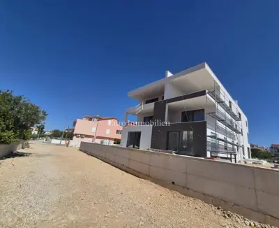 Stan 107 m², Srima - prizemlje, vrt i terasa - 5
