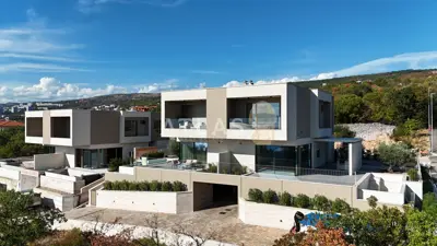 Haus 276 m², Kostrena Sveta Lucija - privater Pool und Aufzug - 16