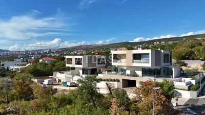 Haus 276 m², Kostrena Sveta Lucija - privater Pool und Aufzug - 20