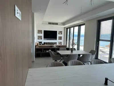 Vila 355 m², Jesenice, pogled na more i bazen - 5